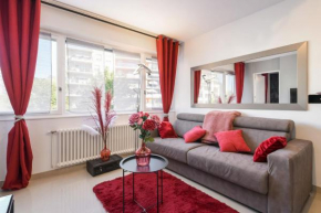 Au Nom de la Rose - Casa Vostra - CAUTION 800 EUR & ID requises - Annemasse